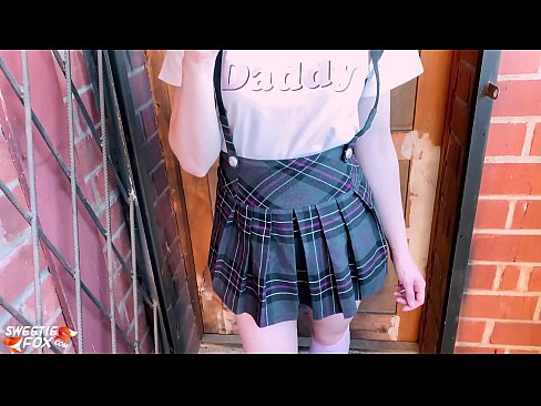 ❤️ Schoolgirl sucks a Dick go domhain agus fucks ionad ranganna. ❤❌  Porn na Rúise  ag ga.allo-sex.ru ❌